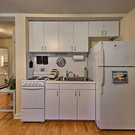 Nags Head Apt With Patio - Half Mile Walk To Beach! Exterior photo